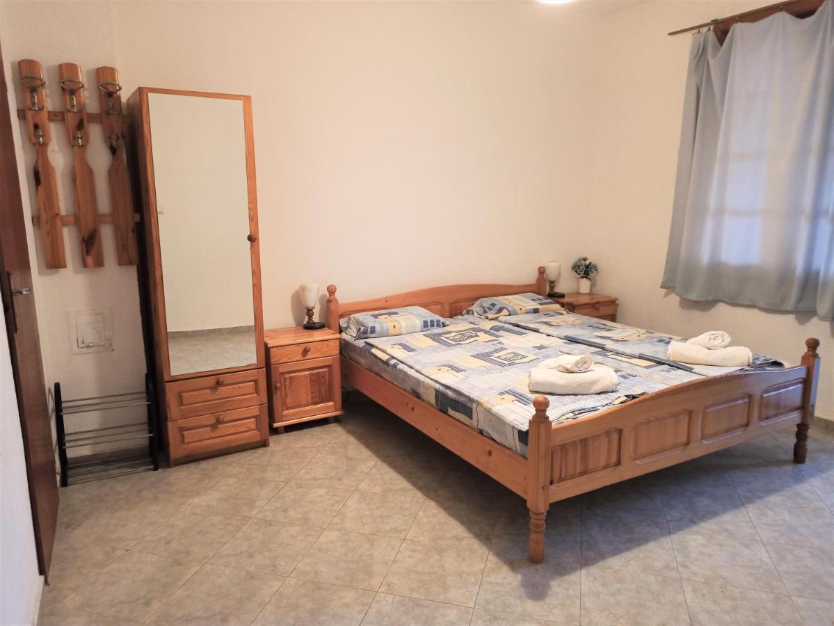 Room For Two In House Of Relax Ahtopol Exterior photo